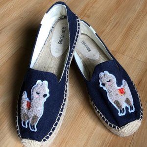 Llama shoes